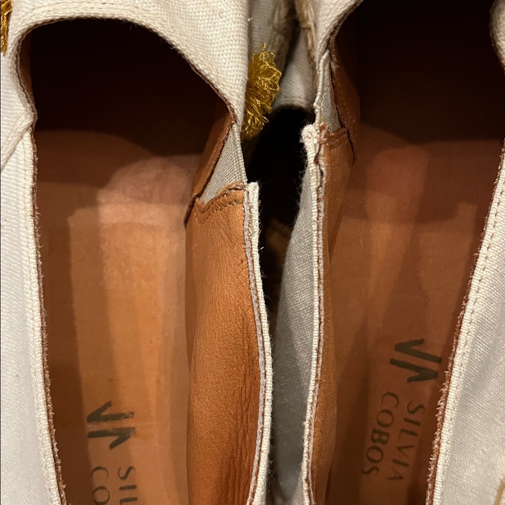 NWOB Silvia Cobos Espadrille Slip On Flower Detail Women's Shoes - Picture 7 of 13